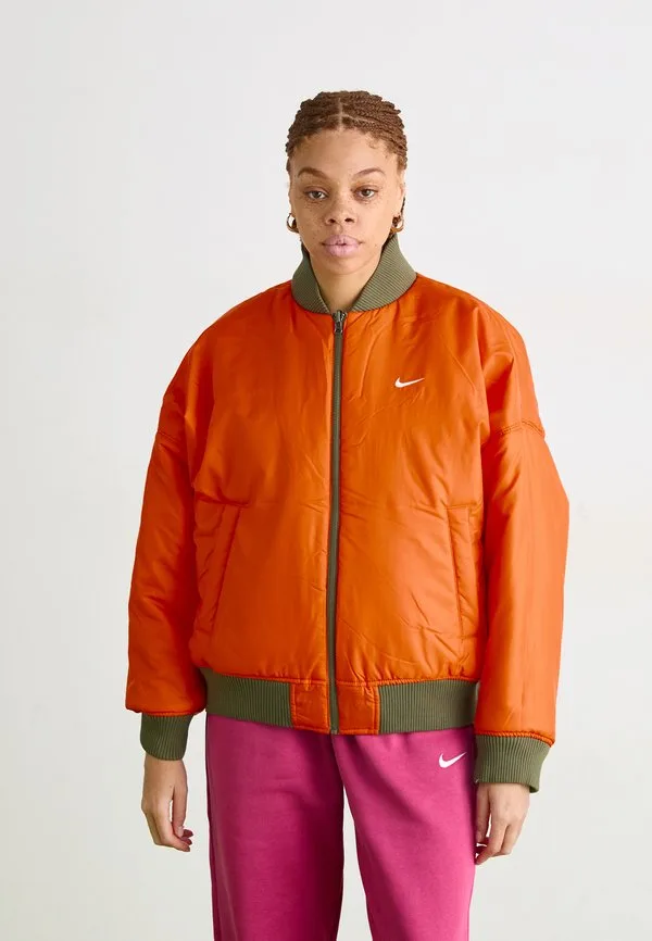 Куртка-Бомбер Nike Sportswear, Medium Olive/Safety Orange/Sail — фото 4