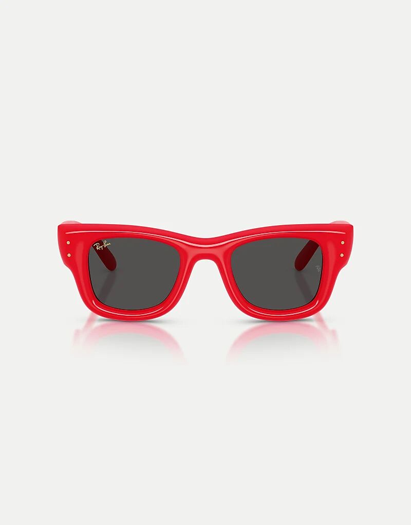 

Солнцезащитные очки Ray-Ban Wayfarer квадратной формы с черными линзами красного цвета