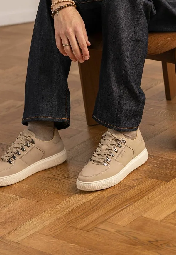 Тренеры Manfield, Beige