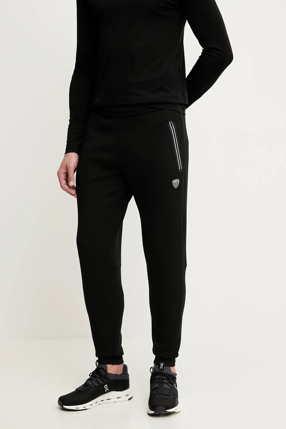 

Спортивные брюки Ea7 Emporio Armani, черный