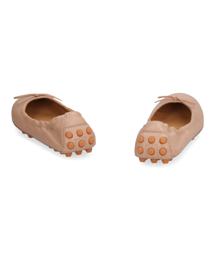 Балетки из искусственной кожи с резиновыми заклепками Tod'S, бежевый — фото 3