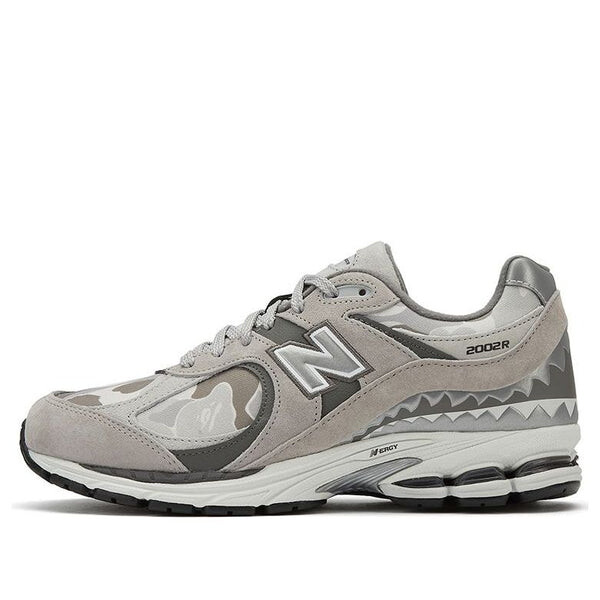 

Кроссовки bape x 2002r New Balance, серый