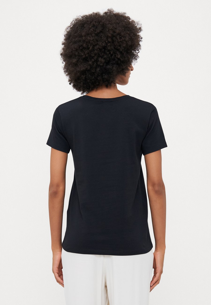 Пижамный топ Emporio Armani PARTE ALTA CREW NECK, Black — фото 3