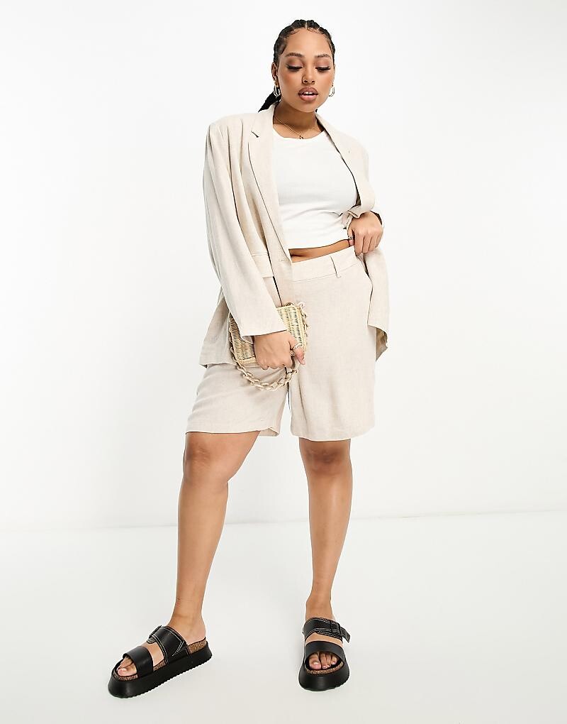 

Vero Moda Curve – Шорты свободного кроя и льняного имитатора овсяного цвета, часть комплекта