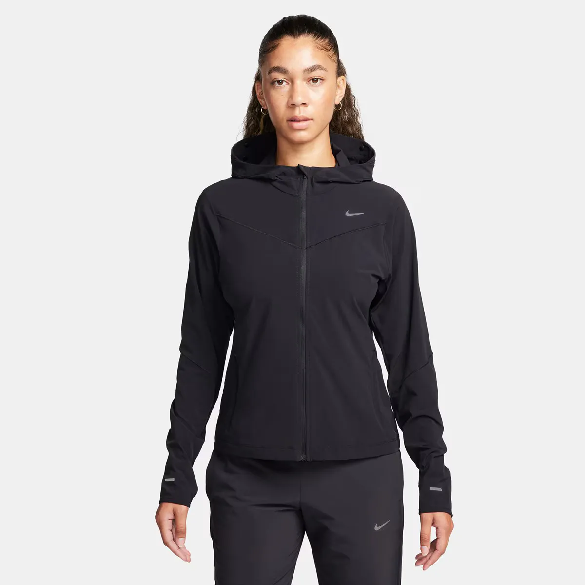 

Женская куртка Nike Swift UV, черный