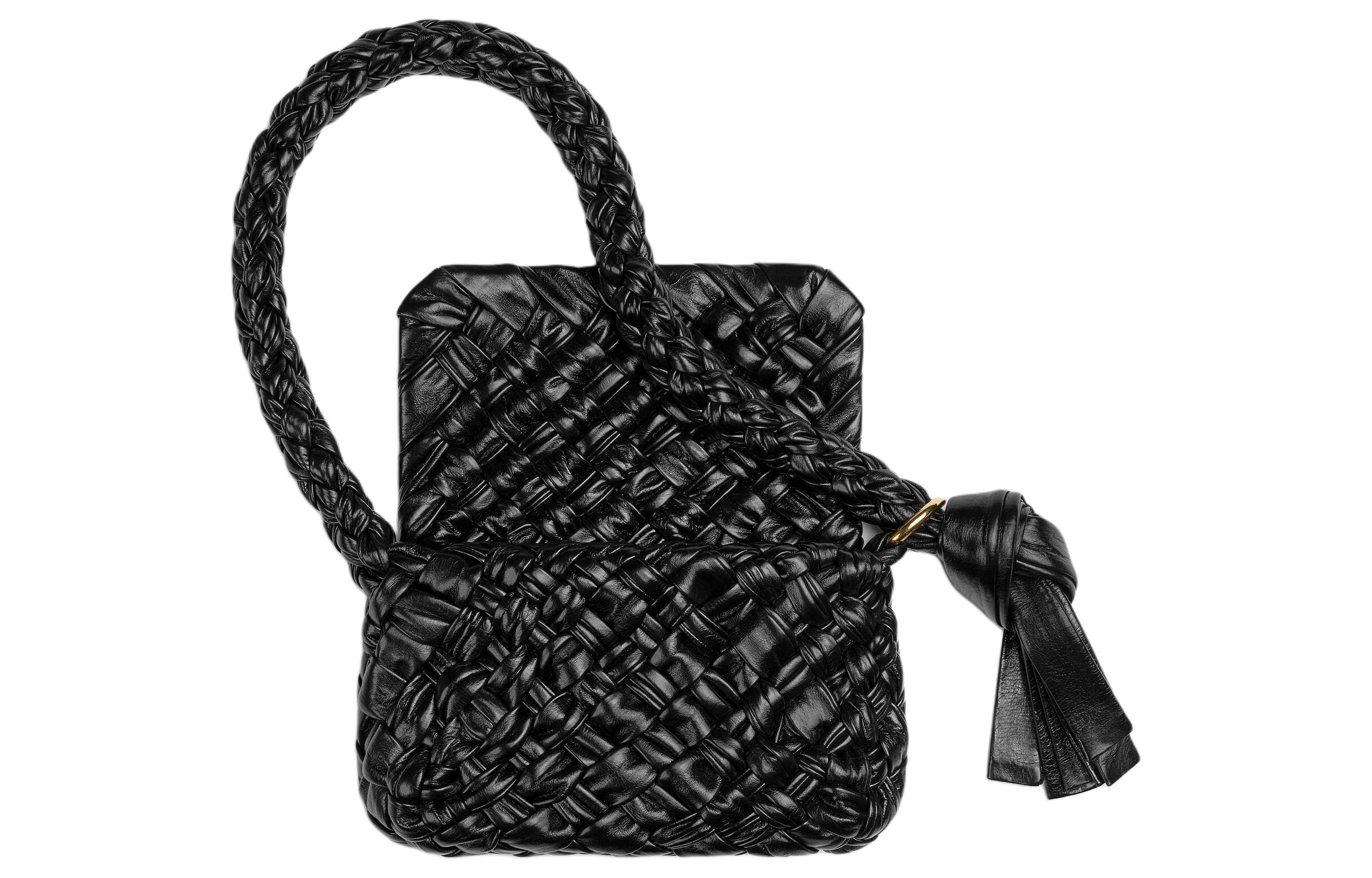 Bottega Veneta Женская сумка через плечо из телячьей кожи, черная — фото 4