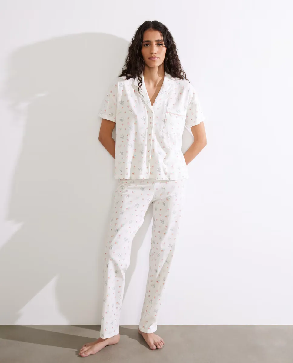 

Женская пижама Минни и Дейзи Easy Wear, цвет 120 Crudo