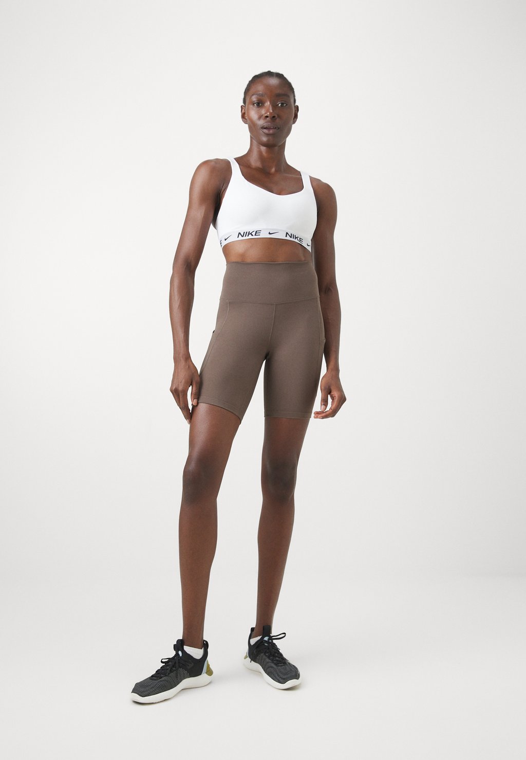 

Леггинсы ONE SHORT Nike Performance, черный