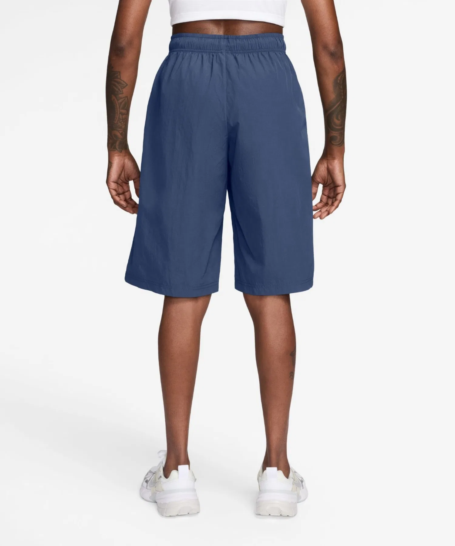 Женские шорты Nike Sportswear Mid-Rise Loose Knee-Length Shorts — фото 2