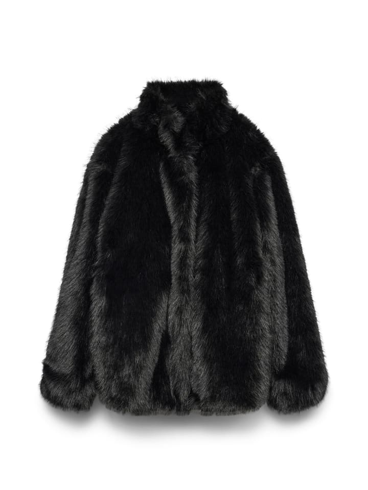 

Vero Moda Куртка из искусственного меха черного цвета