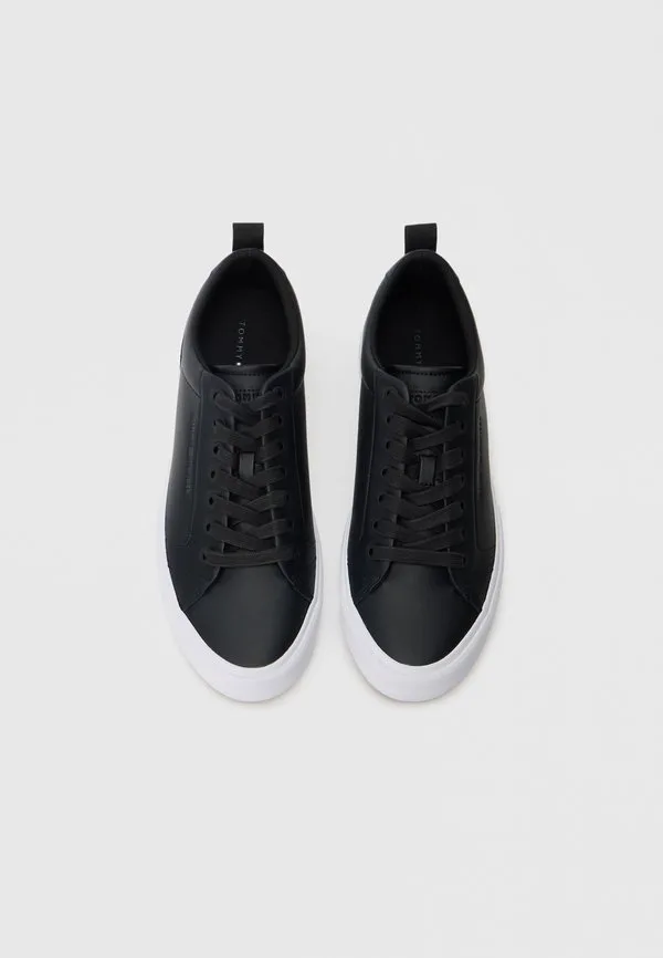 Контрастная подошва, тисненая кожа, кроссовки Tommy Hilfiger, Black — фото 4
