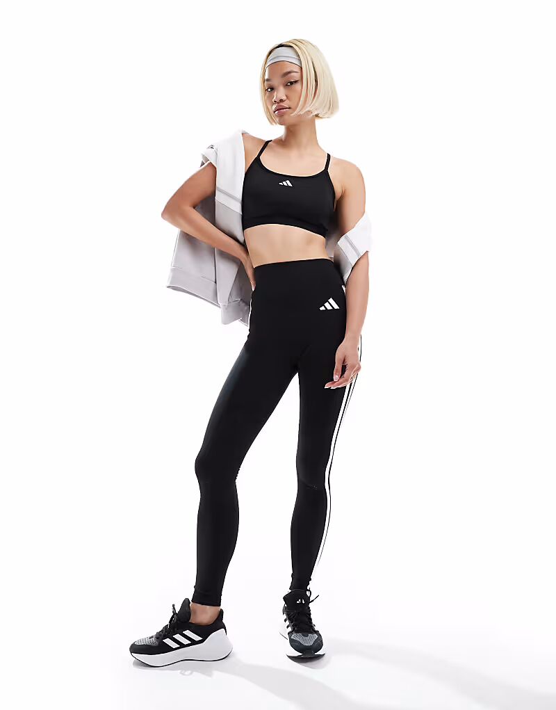 

Бюстгальтер Adidas Training с низкой поддержкой черного цвета Adidas Performance