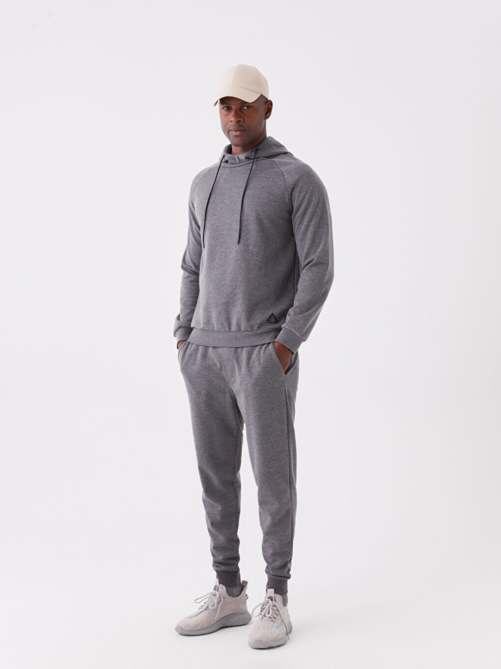 

Мужские спортивные штаны Slim Fit для джоггеров LCW Active, серый меланж