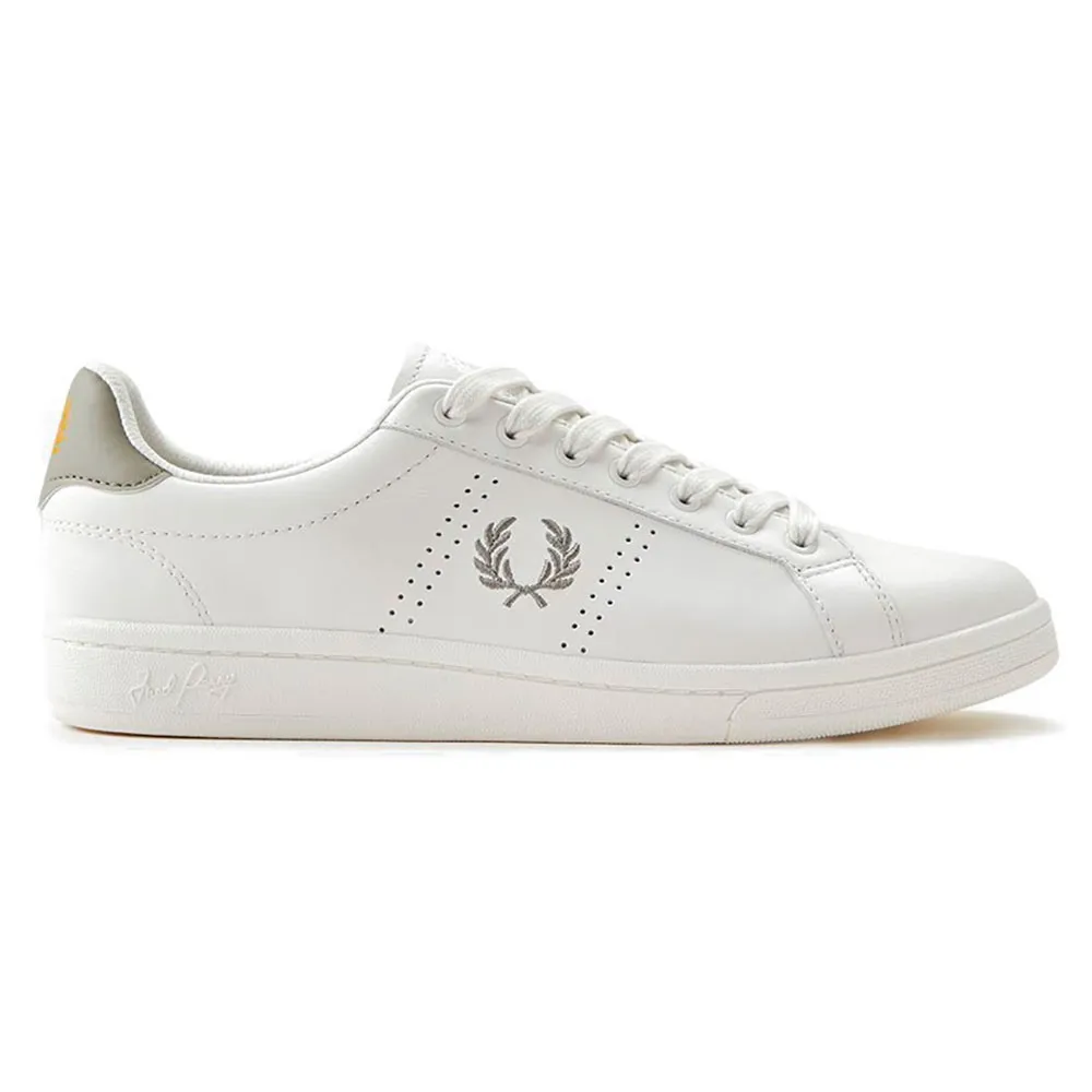 

Кроссовки Fred Perry B721, белый