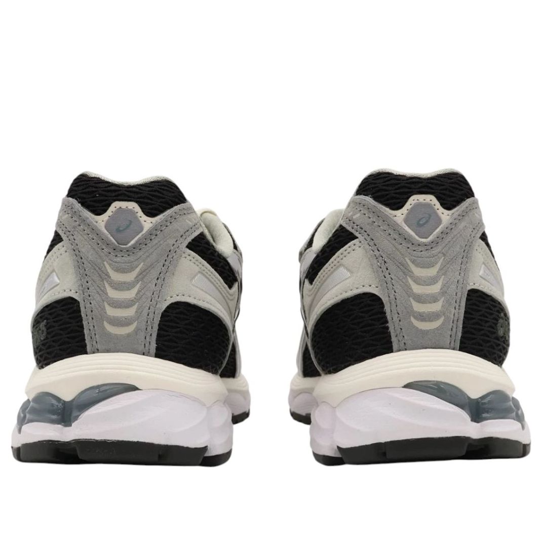 Asics x Kith Gel-Kayano 12.1 'Peat Cream' — фото 3