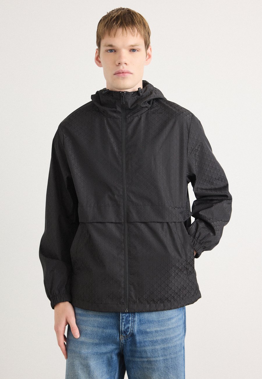 

Куртка Calvin Klein Jeans Waterproof jacket, Black