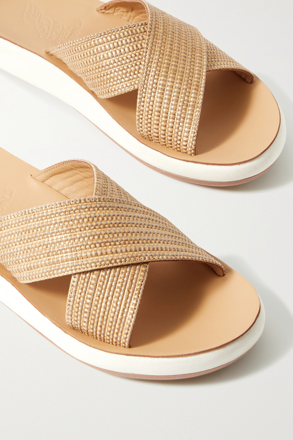 ANCIENT GREEK SANDALS шлепанцы Thais из плетеной рафии, песочный — фото 2