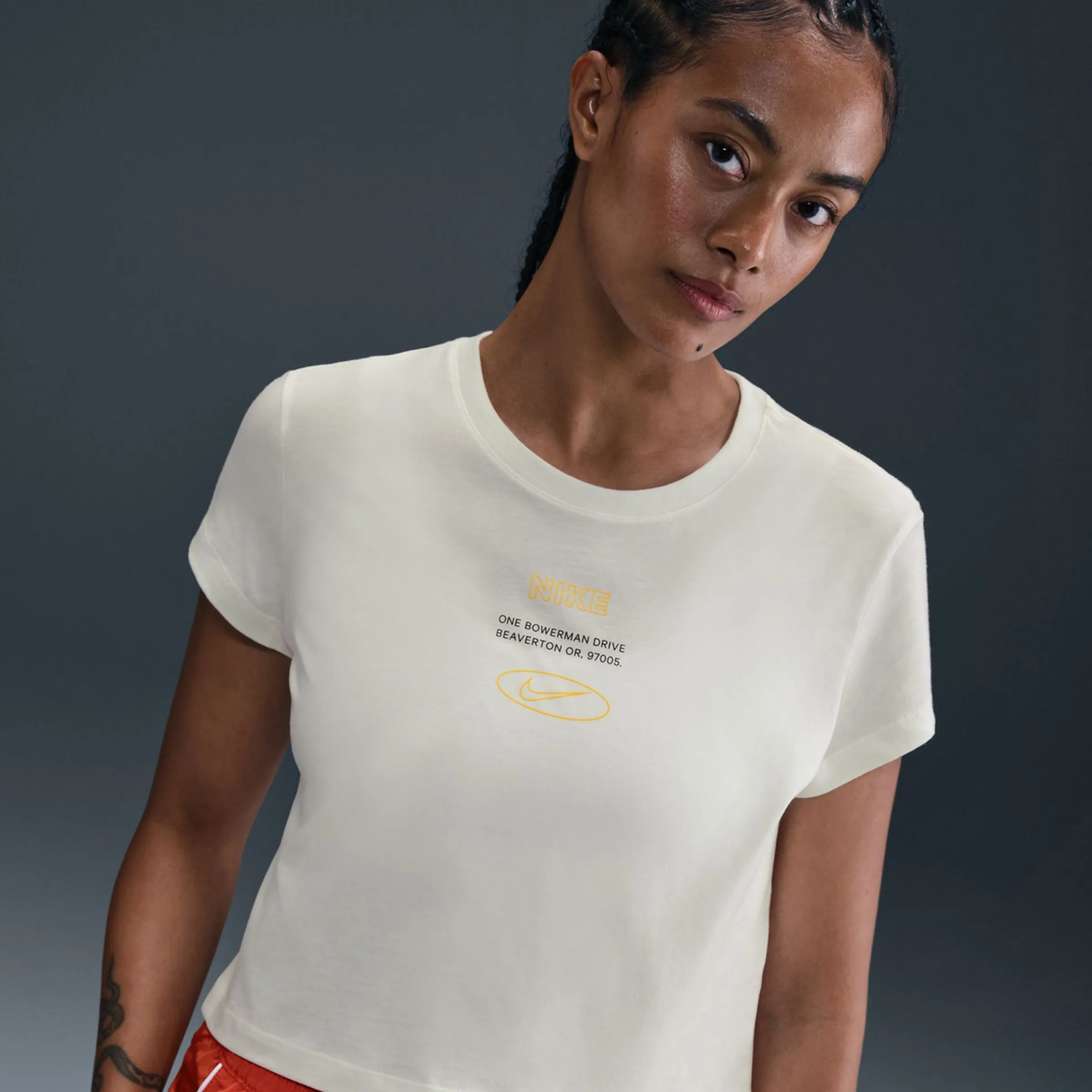 

Женская футболка Sportswear Nike, белый