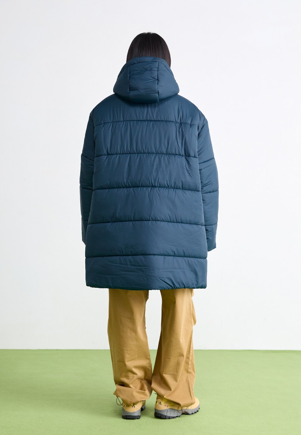

Зимнее пальто Nike Sportswear, синий