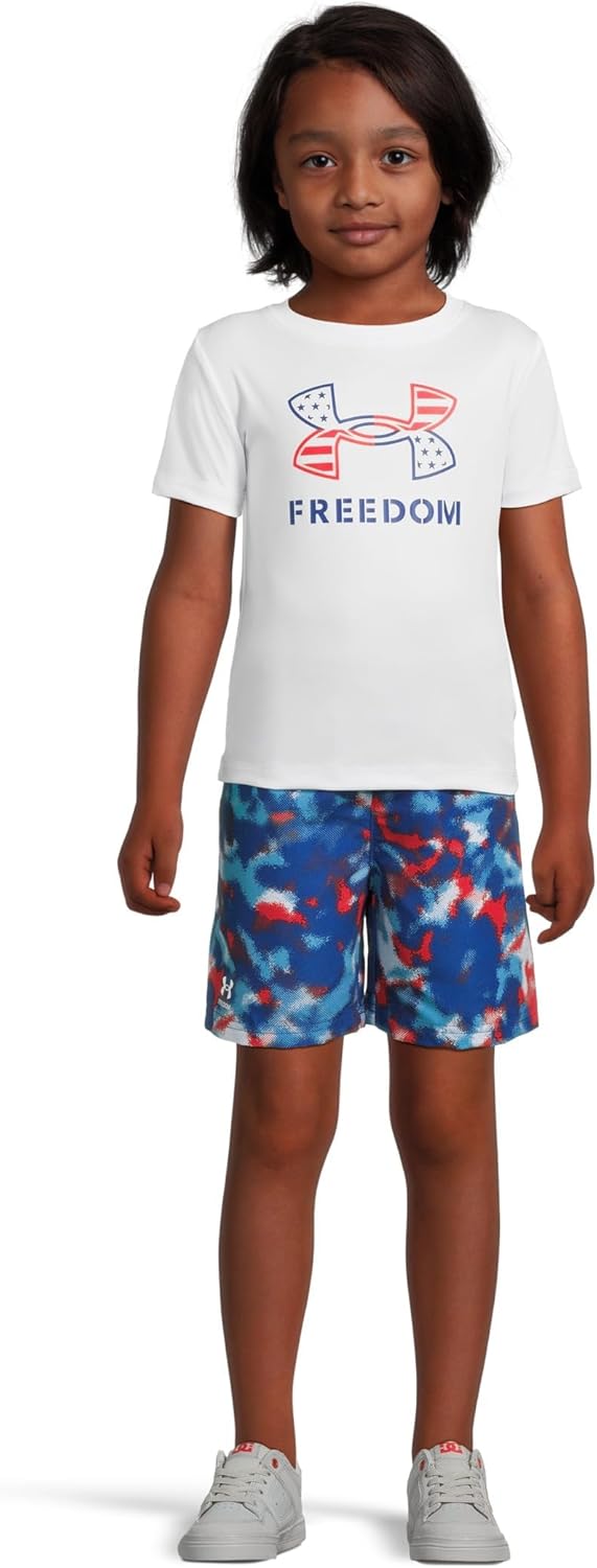 

Детский плавательный комплект Under Armour для плавания и волейбола, футболка с коротким рукавом и шорты в тон, легкий и дышащий., Freedom Camo, White