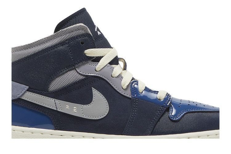 Кроссовки Air Jordan Air Jordan 1 Mid SE Craft GS 'Inside Out - Obsidian', синий — фото 3
