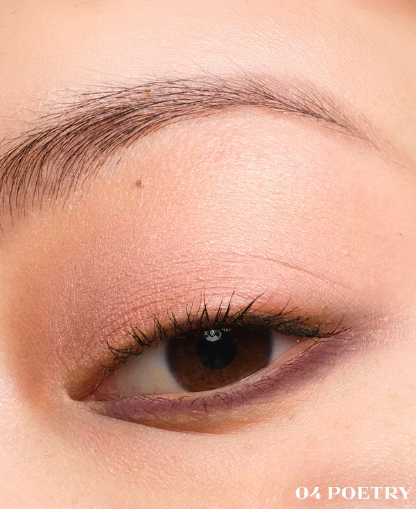 Многоразовые голографические тени для век Dimensions Prada Beauty, 04 poetry — фото 3