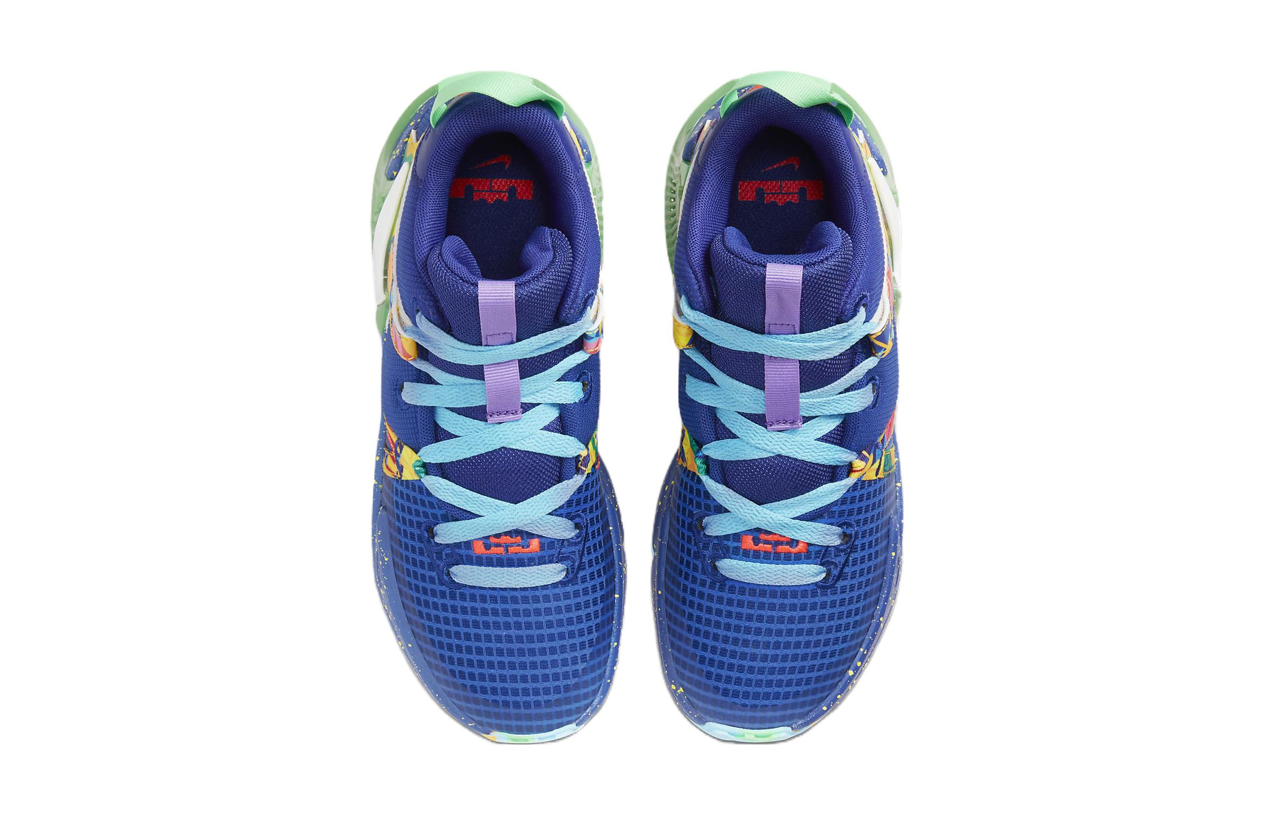 LeBron Witness 7 Kaleidoscope GS Nike, Тёмный королевский синий/Игровой королевский/Водоросли/Белый — фото 4
