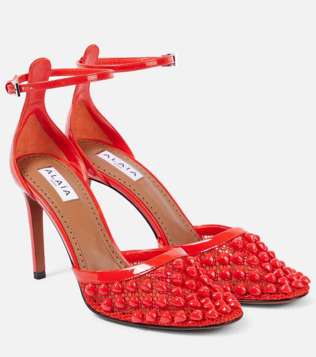 Туфли из кожи и сетки с заклепками Alaïa, цвет orange sunguine