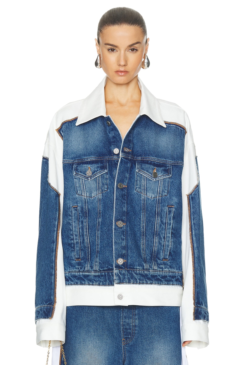 

Джинсовая куртка Jean Paul Gaultier, цвет Vintage Blue & White