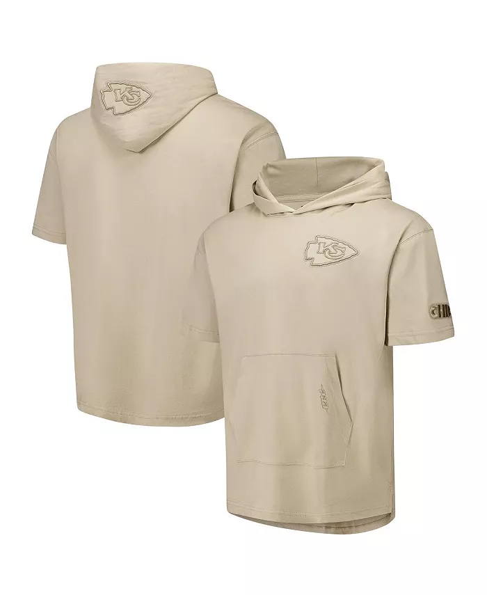 

Мужская бежевая толстовка с капюшоном Kansas City Chiefs Neutrals Capsule с короткими рукавами Pro Standard