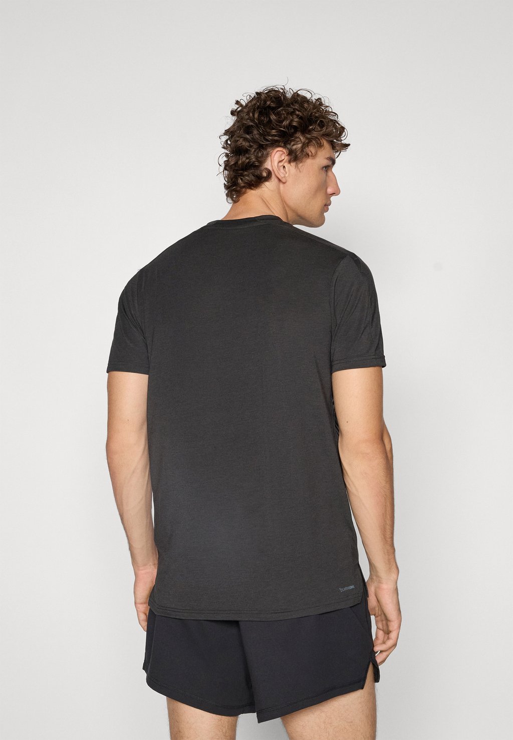 Спортивная футболка TEE Adidas Performance, черный — фото 3