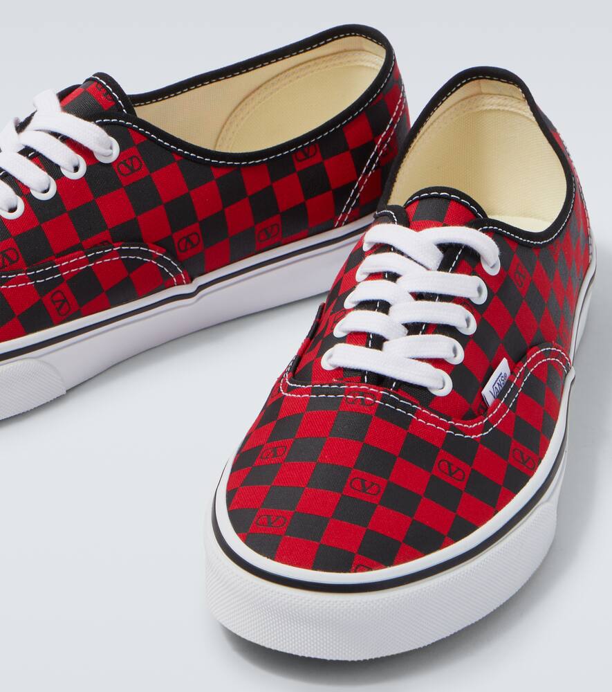Vans VLogo клетчатые кроссовки Valentino Garavani, Rouge Pur-Nero/Nero/Bia-Ne-Mie — фото 3