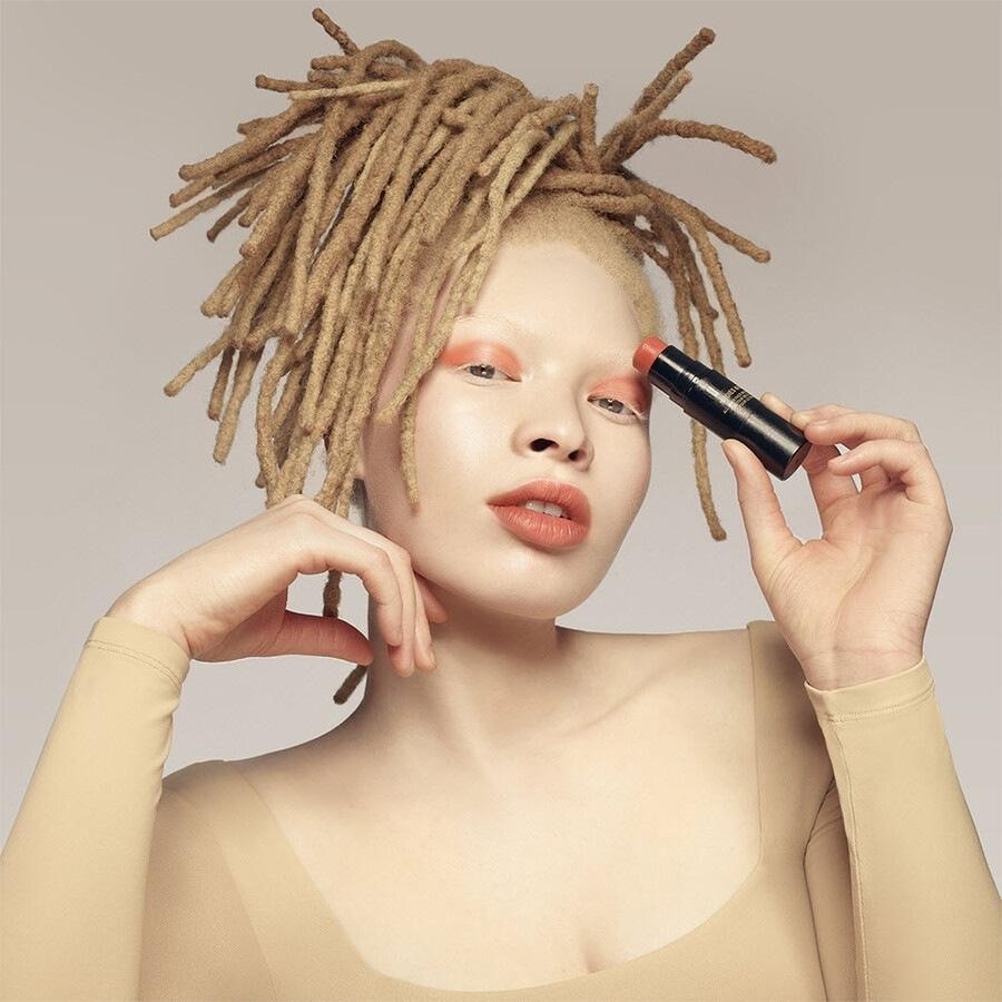 Румяна nudies matte all over face blush color Nudestix, cherie, вес 7 гр. — фото 3