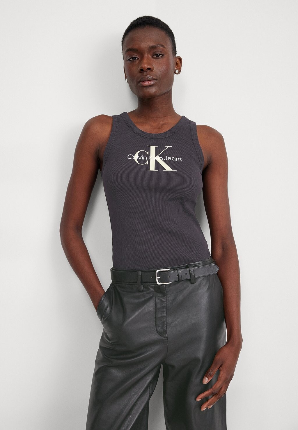 

Топ ARCHIVAL MONOLOGO RIB TANK Calvin Klein Jeans, цвет black