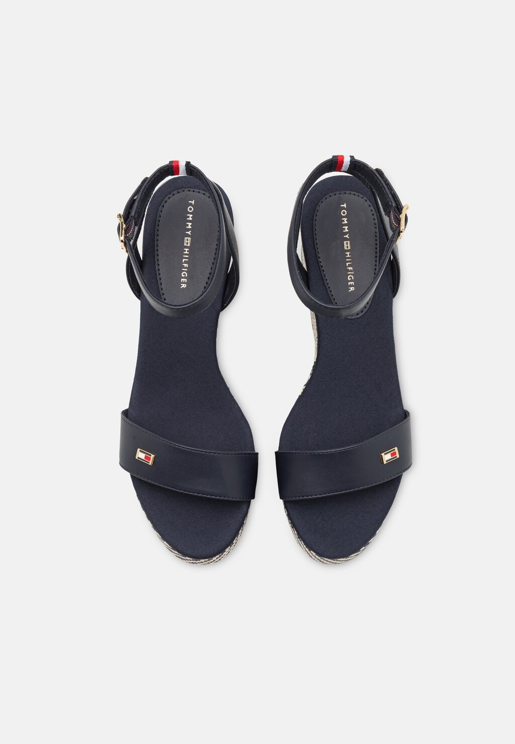 

Босоножки на платформе Tommy Hilfiger, синий