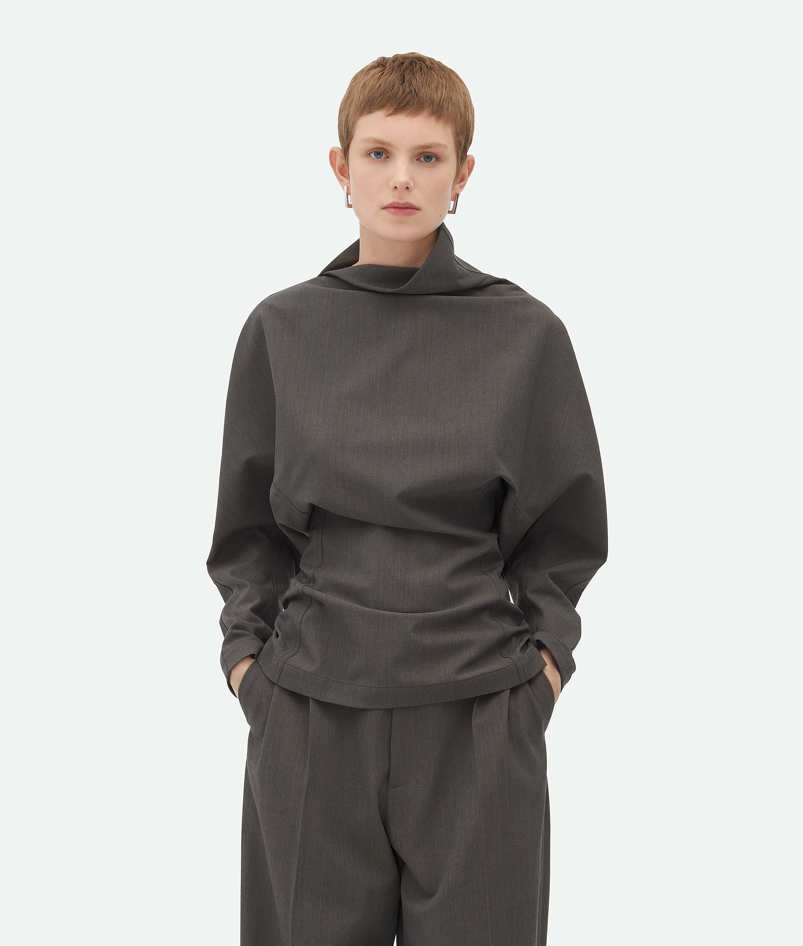 

Легкий шерстяной топ Bottega Veneta
