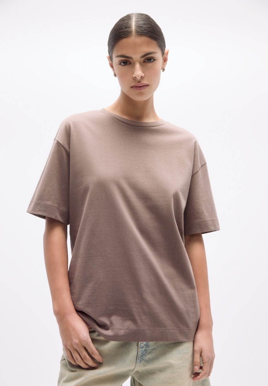 

Базовая футболка SHORT SLEEVE, PACK OF 2 PULL&BEAR, коричневый