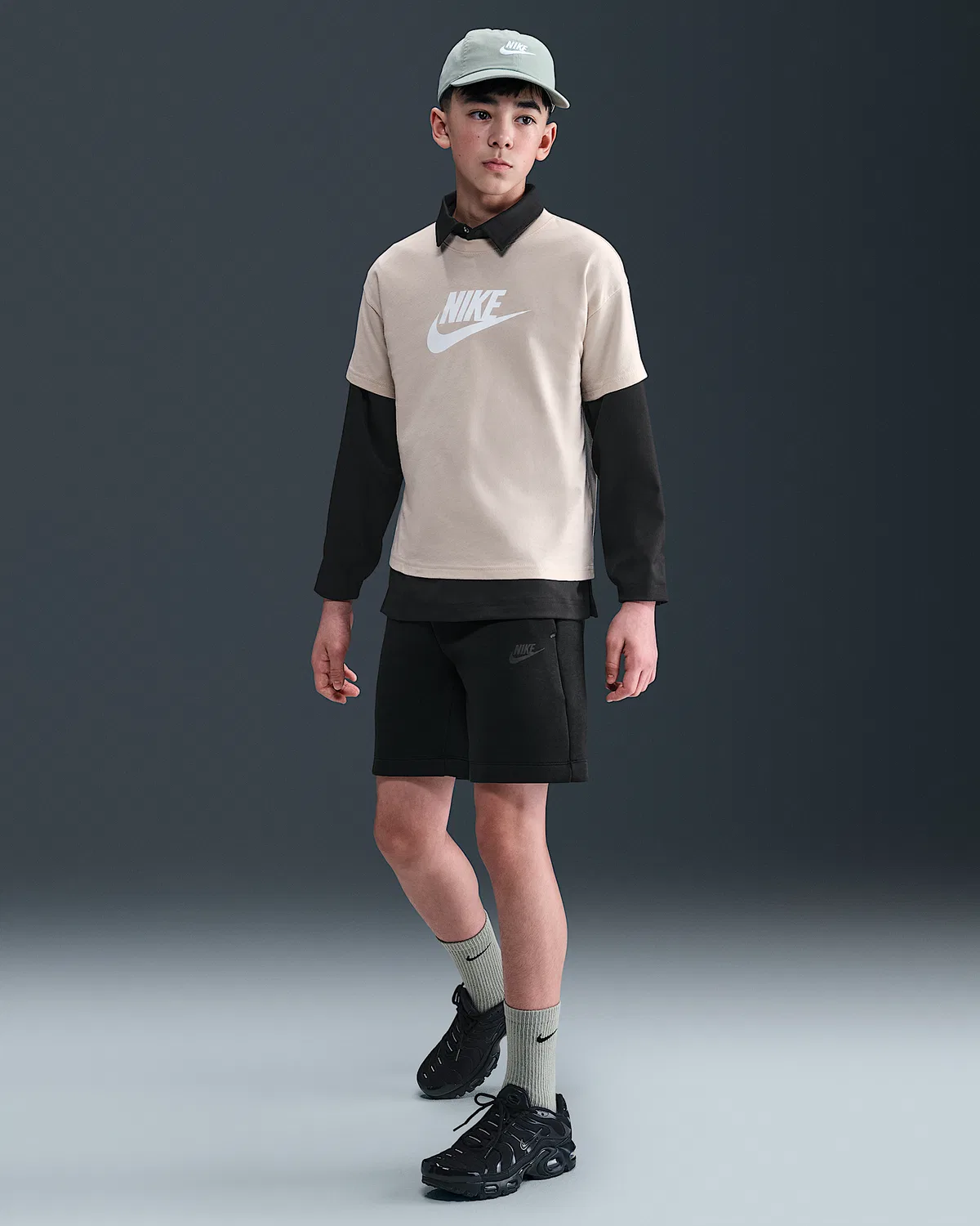 Детские шорты Nike Sportswear Tech Fleece для мальчиков, Black/Black