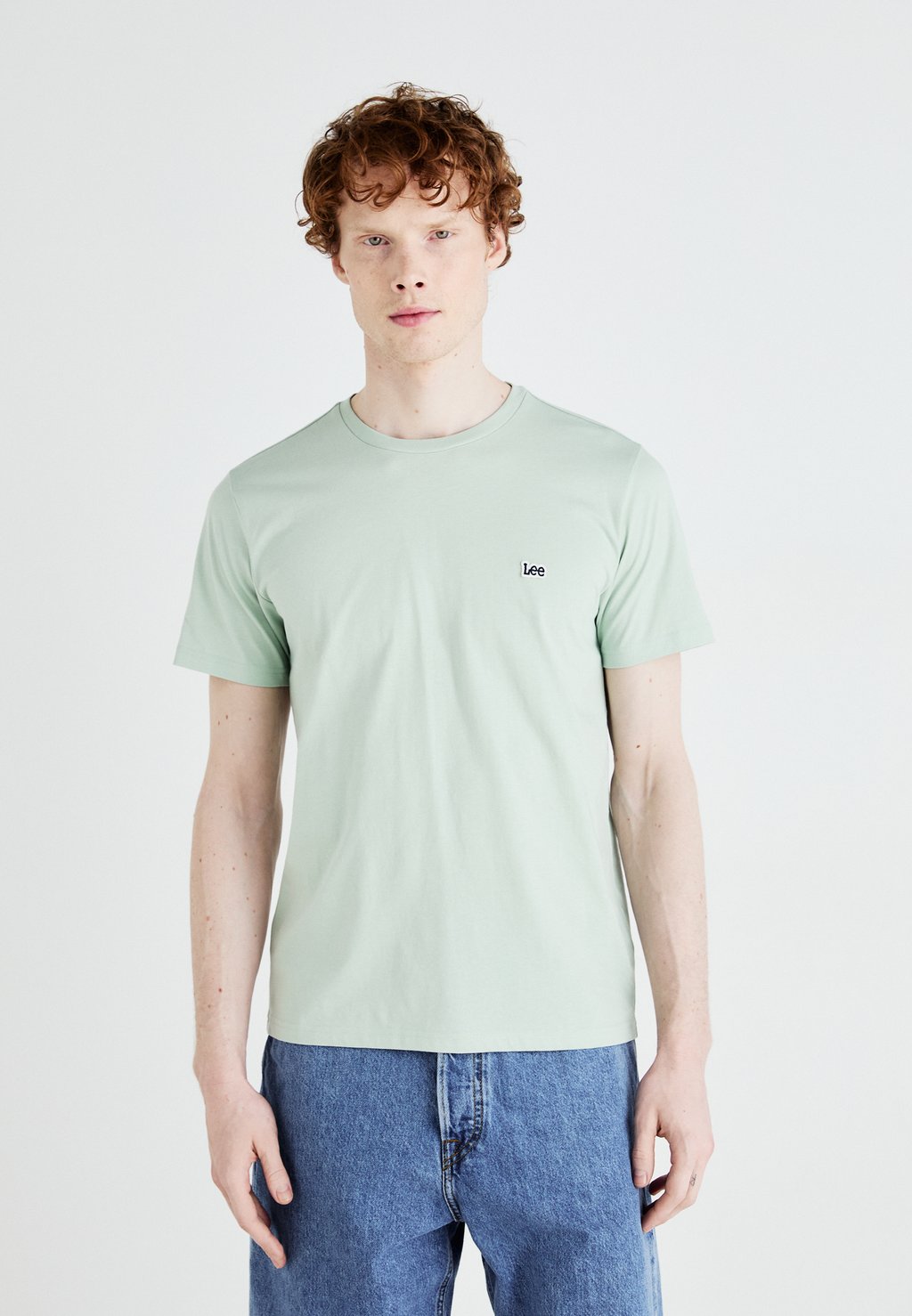 

Базовая футболка PATCH LOGO TEE Lee, мята