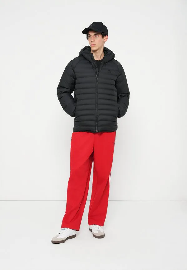 Зимняя куртка с капюшоном и подкладкой Adidas Originals, Black — фото 3