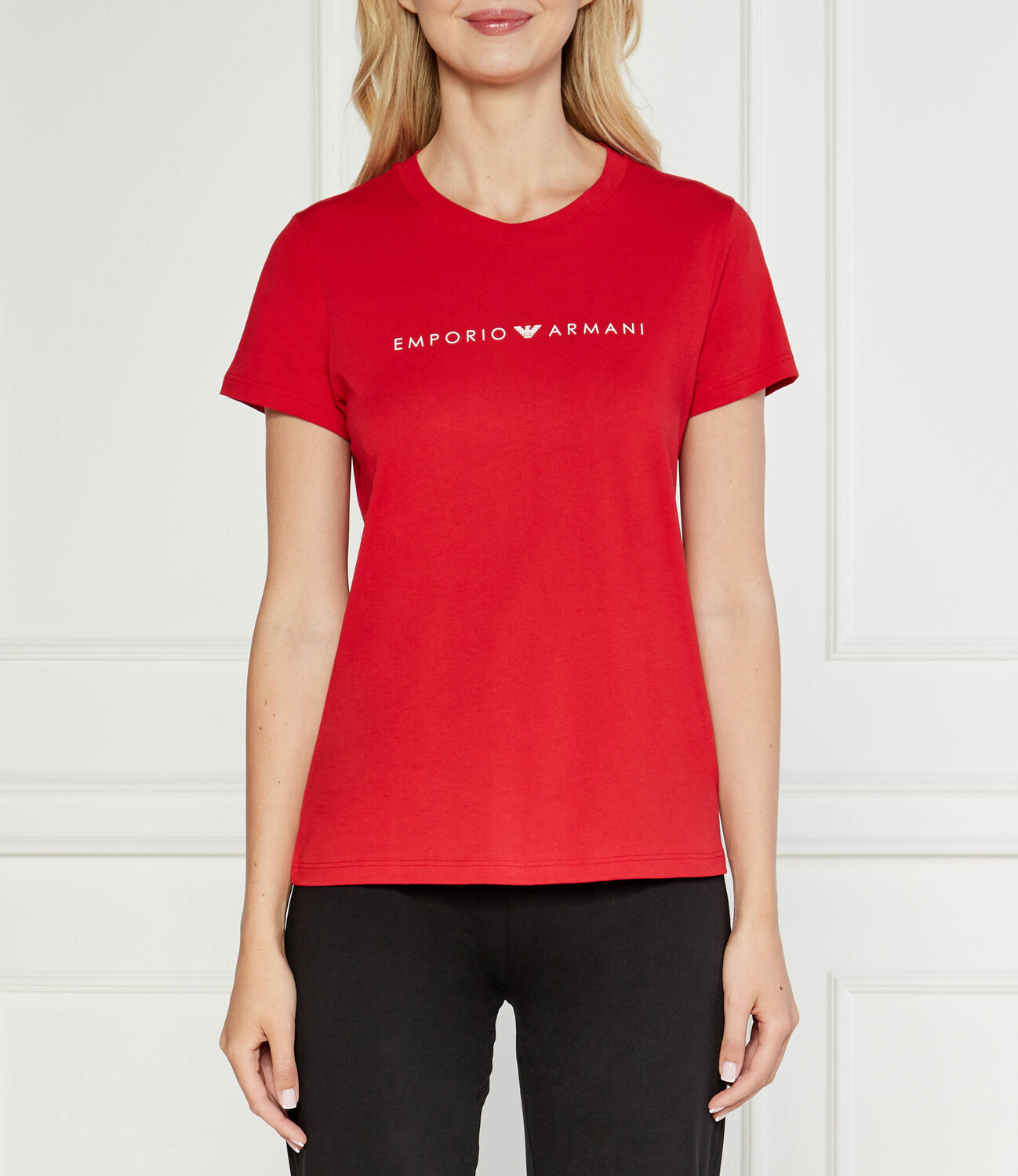 

Футболка Emporio Armani Regular Fit, красный