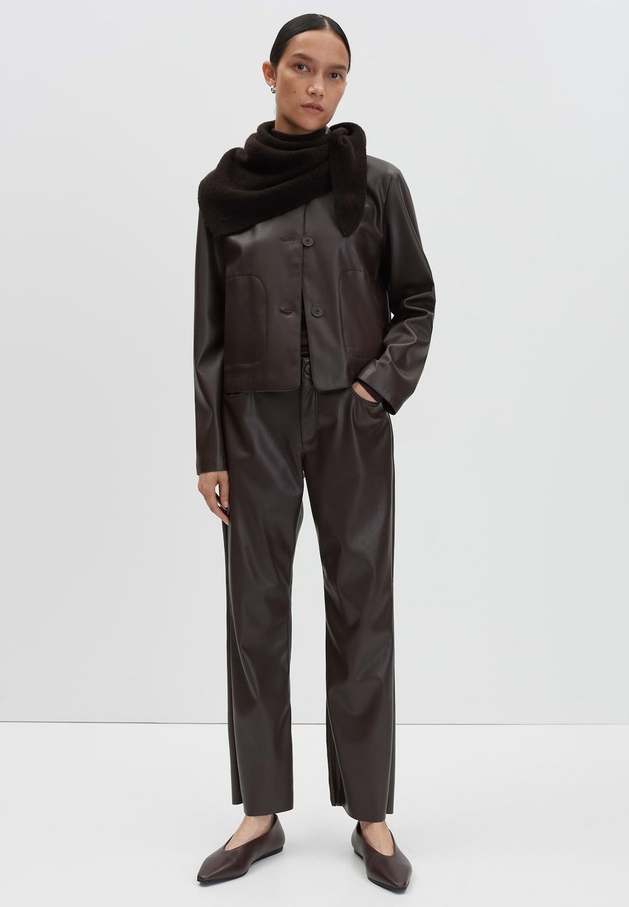 

Шарф someday. TRIANGULAR, Dark Espresso/Brown