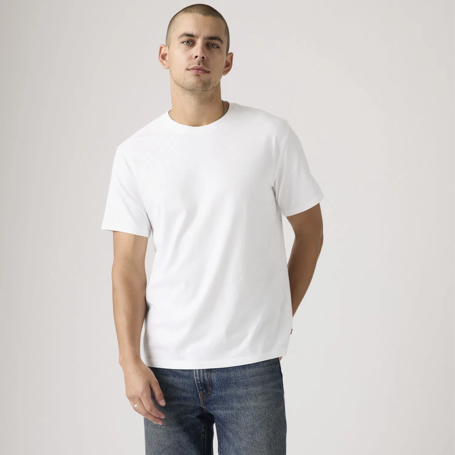 Футболка свободного кроя с коротким рукавом и вышитым графическим рисунком Levi's, White
