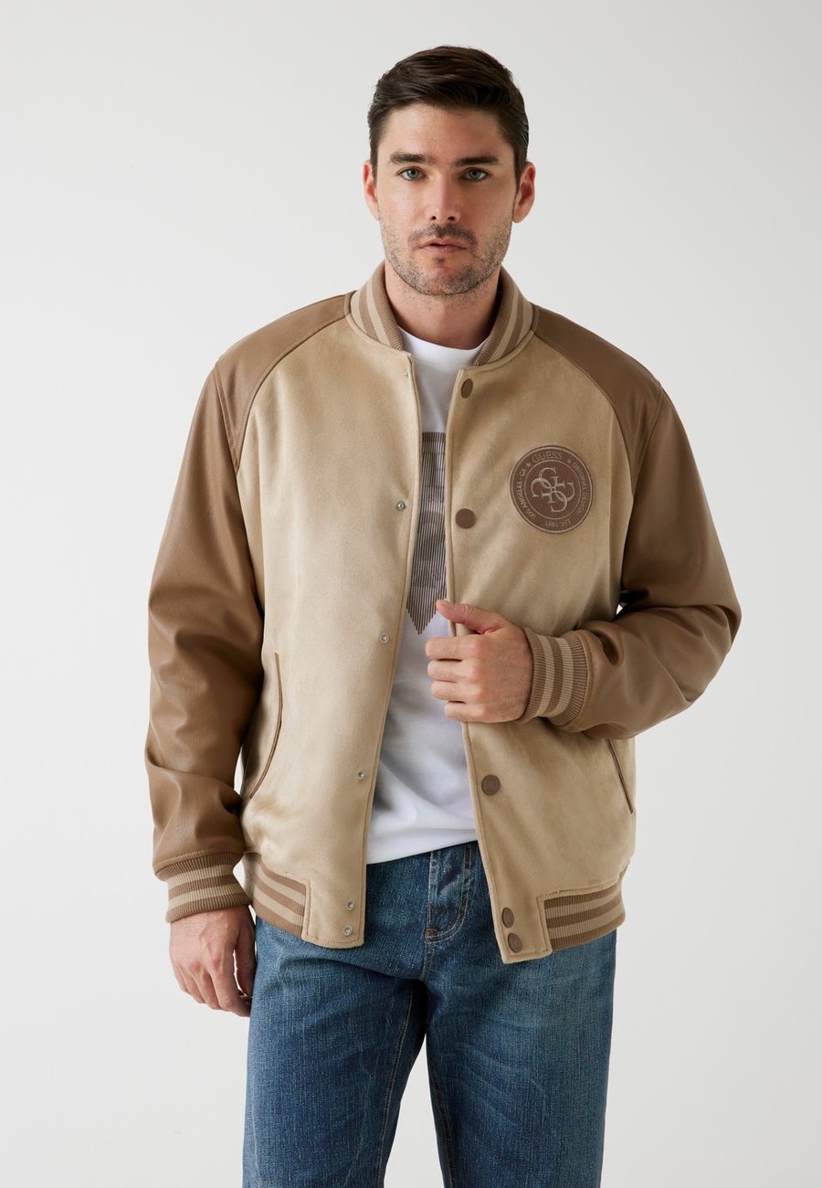 

Куртка Guess COLLEGE 4G LOGO, Mehrfarbig Braun/Sand