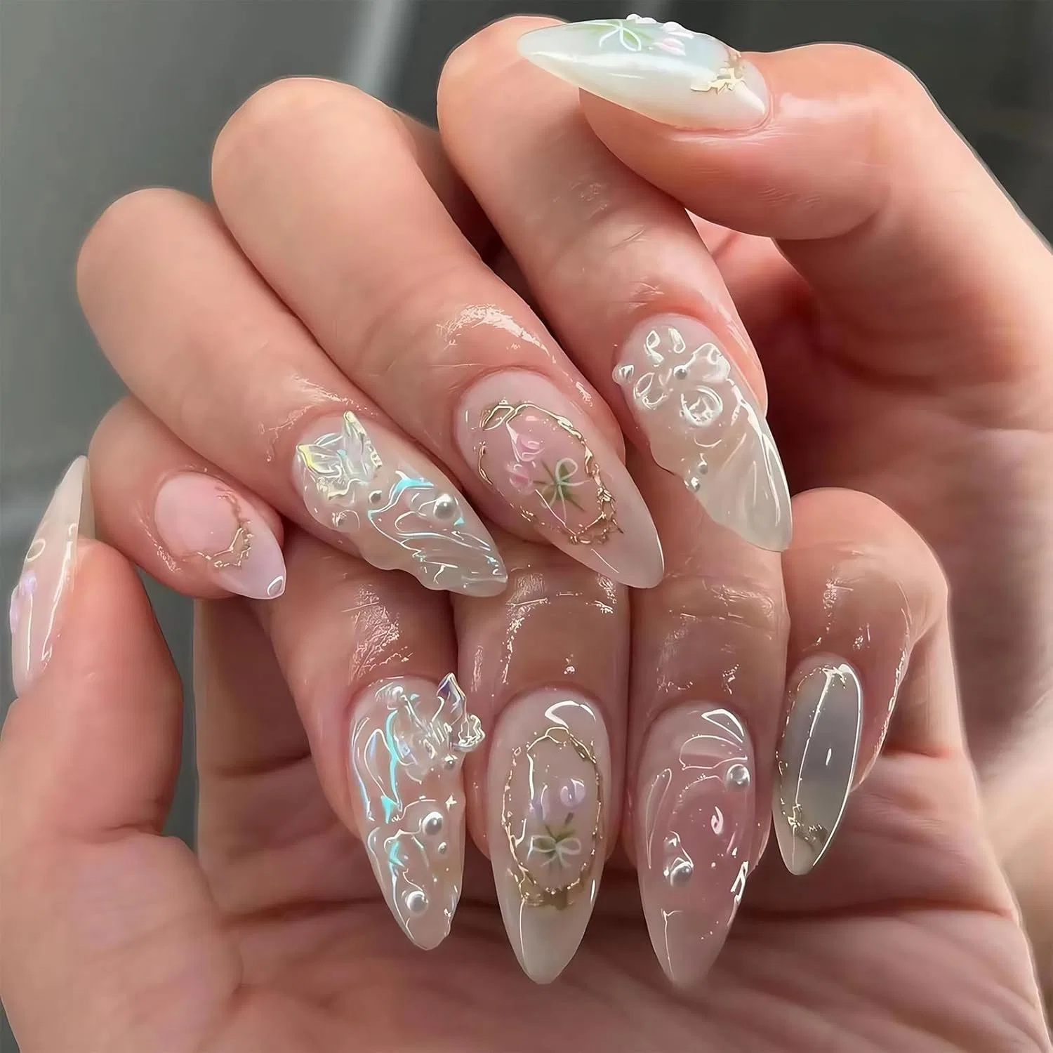 Накладные ногти «Миндаль» с 3D-дизайном, 24 шт. Virellay, Jp3299 Light Pink