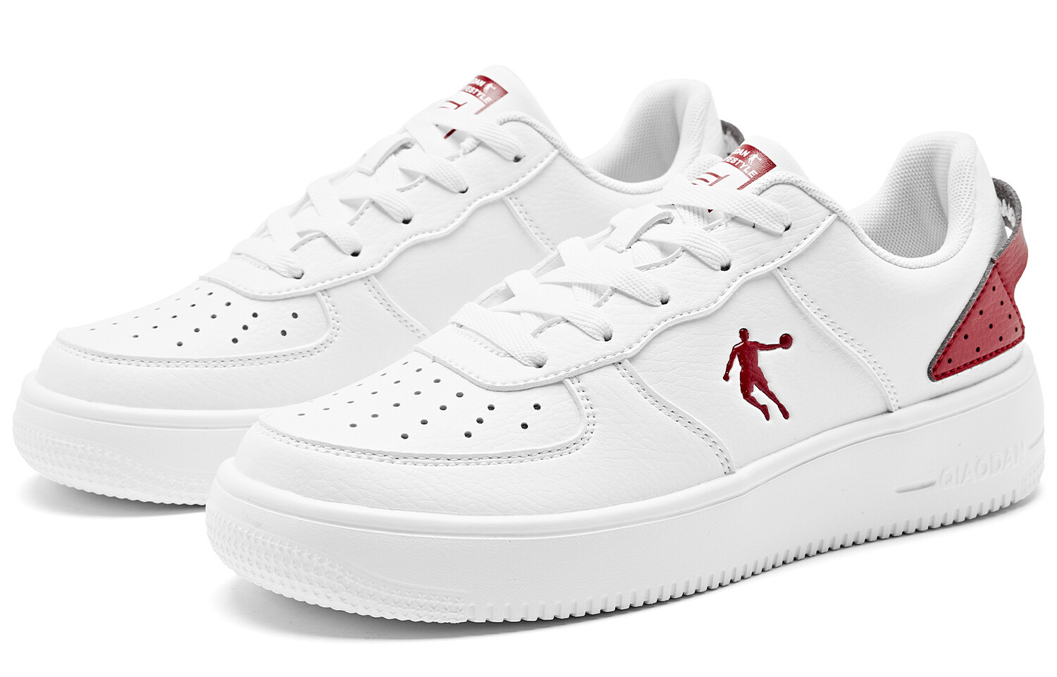 Кроссовки QIAODAN Skateboarding Shoes Women's Low-top  White Iron Red, красный — фото 3