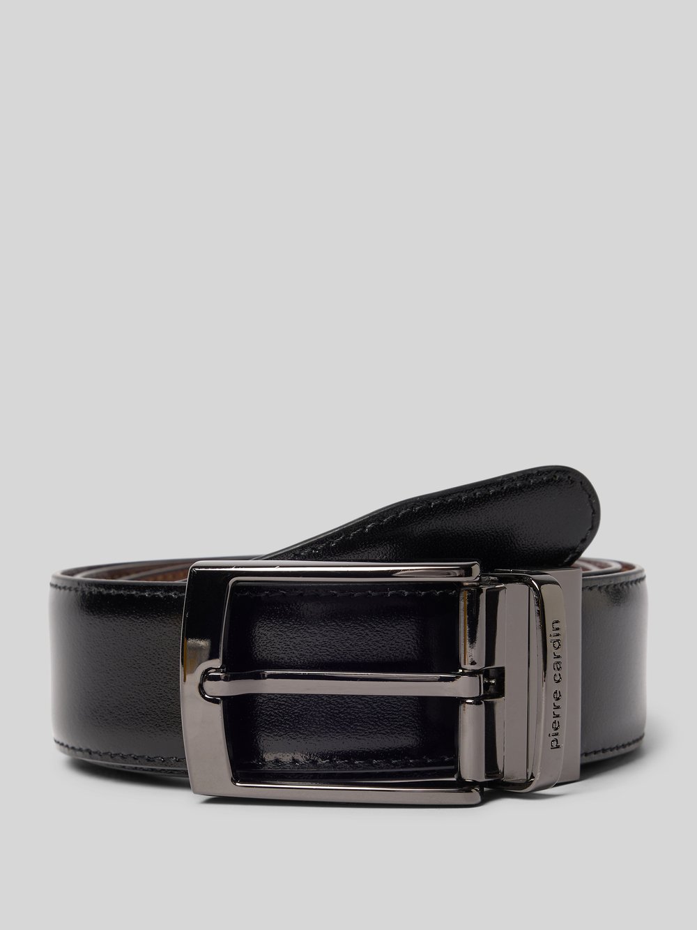 

Ремень с пряжкой Pierre Cardin, черный