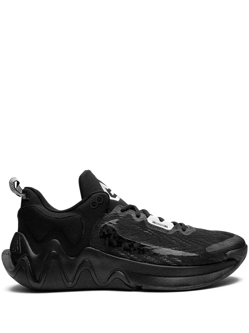 Детские баскетбольные кроссовки Nike Giannis Immortality DM0825 - черные HTAT10 — фото 2