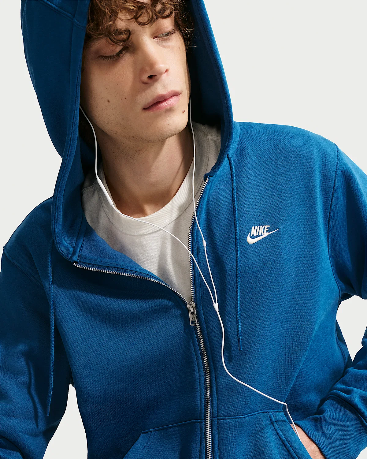 Мужская флисовая кофта на молнии Nike Club, Court Blue/Court Blue/Light Khaki — фото 3