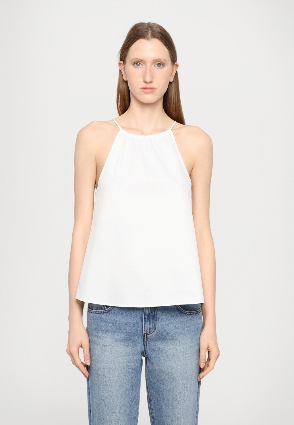 

Топ Armani Exchange, белый